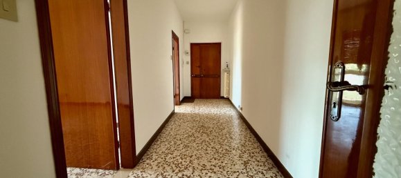 4 rooms Apartment in Tresignana, Italy No. 266522 10