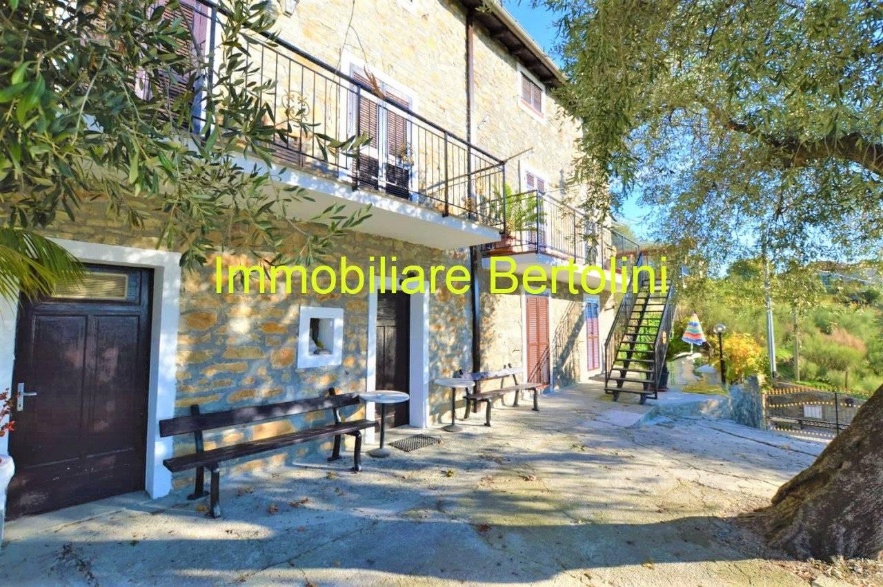 Villa de 4 divisões em Bordighera, Italy N.º 150798