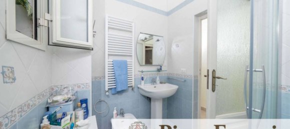 3 bedrooms Apartment in Naples, Italy No. 67010 19