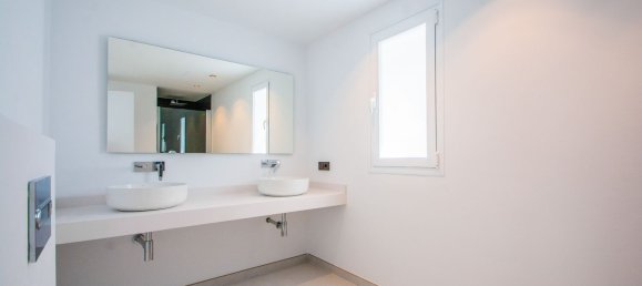 4 Schlafzimmer Haus in Marbella, Spain, Nr. 173102 21