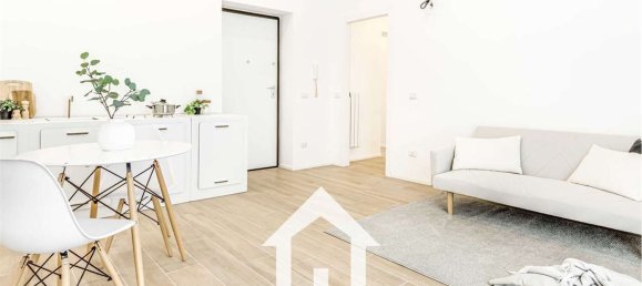 3-salle Appartement à Milan, Italy No. 339102 4