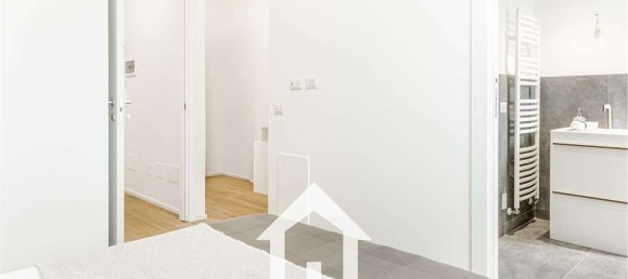 3-salle Appartement à Milan, Italy No. 339102 18