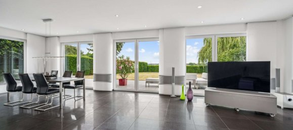 2 Schlafzimmer Villa in Mönchengladbach, Germany, Nr. 225542 4