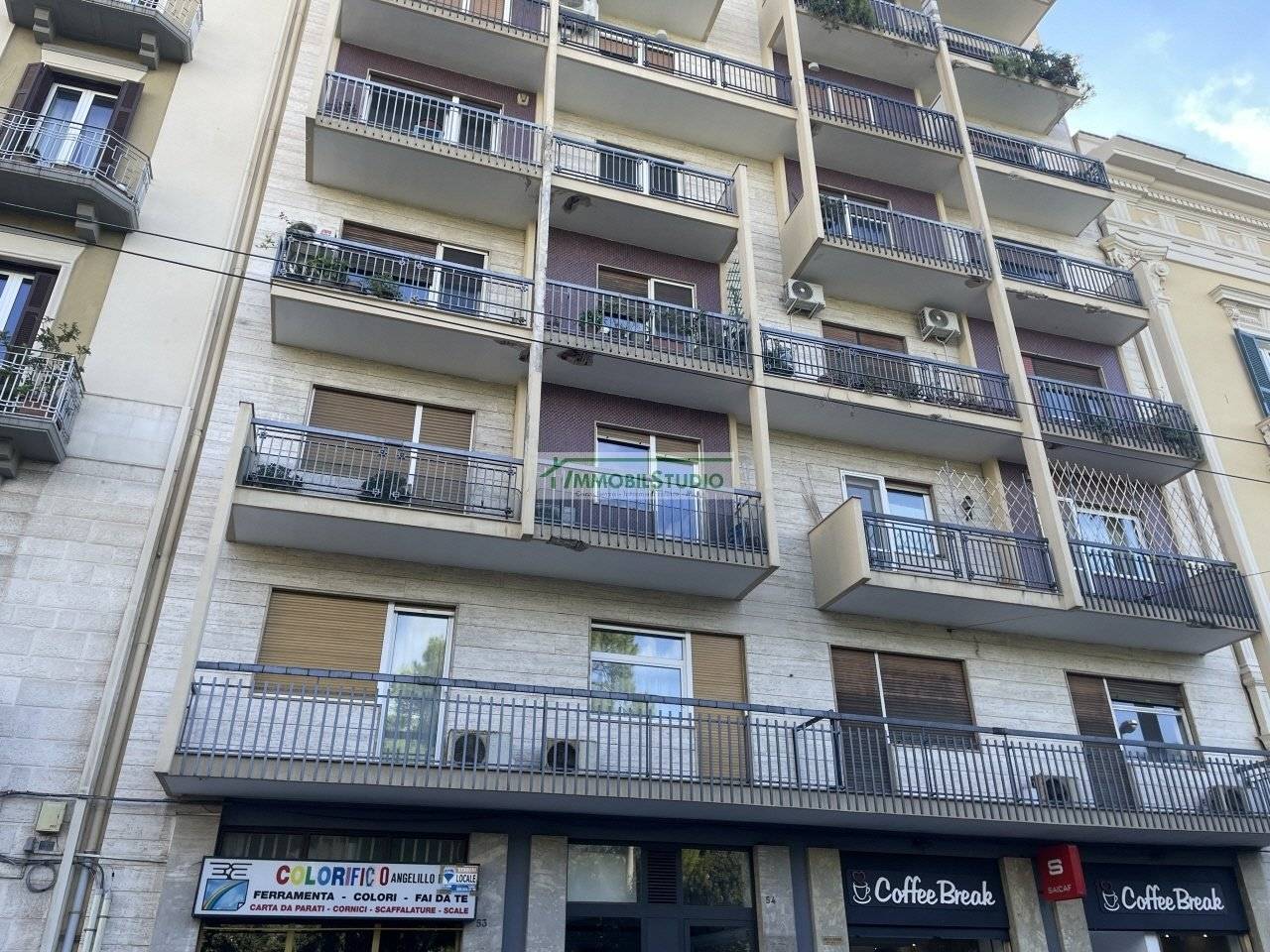 1 bedroom Apartment in Bari, Italy No. 18848