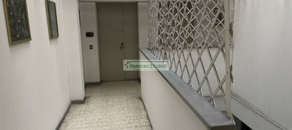 1 bedroom Apartment in Bari, Italy No. 18848 9