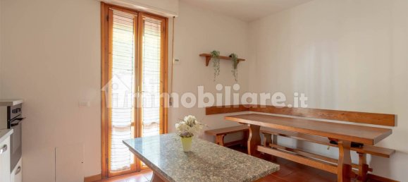 2 bedrooms Apartment in Signa, Italy No. 14058 11