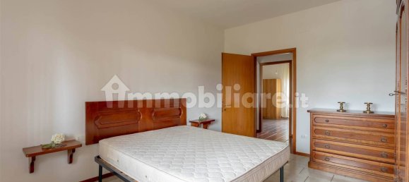 2 bedrooms Apartment in Signa, Italy No. 14058 18