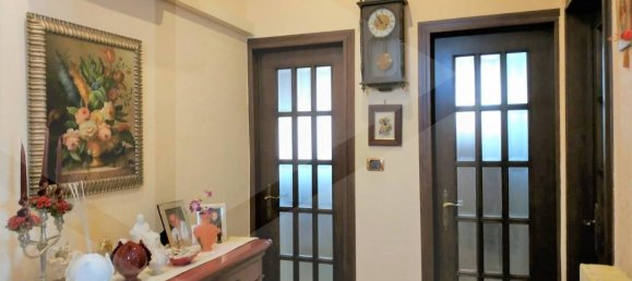 Casa de 4 habitaciónes en Bari, Italy No. 26463 45