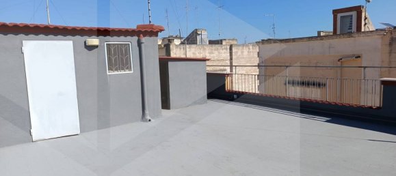 Casa de 4 habitaciónes en Bari, Italy No. 26463 22