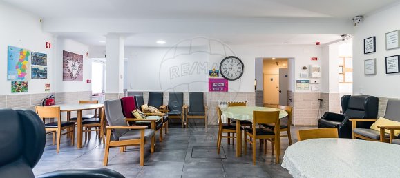 21 bedroom Building in Sintra, Portugal No. 50496 10