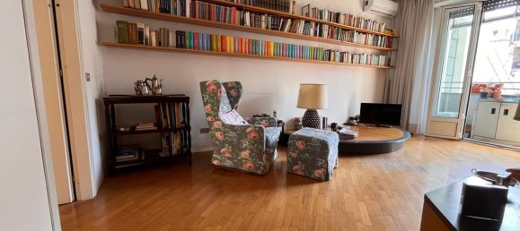 2 rooms Apartment in Milan, Italy No. 336916 3