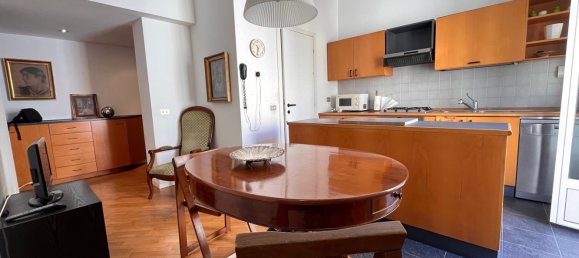 2 rooms Apartment in Milan, Italy No. 336916 8