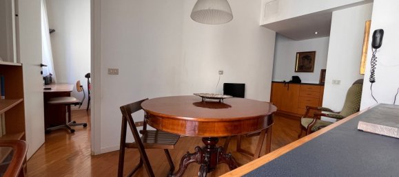 2 rooms Apartment in Milan, Italy No. 336916 6