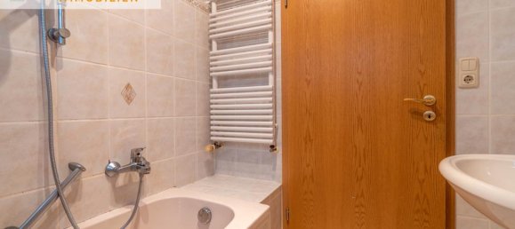 7 bedrooms Townhouse in Hof, Germany No. 170529 16