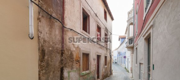 421m² Building in Leiria, Portugal No. 161988 7