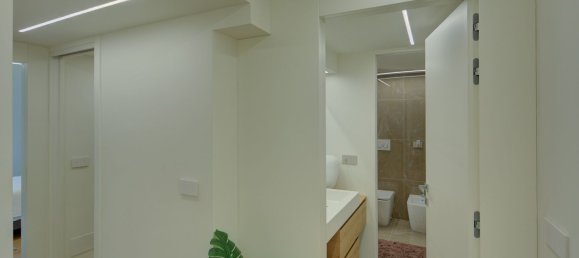 3-salle Appartement à Turin, Italy No. 230240 13