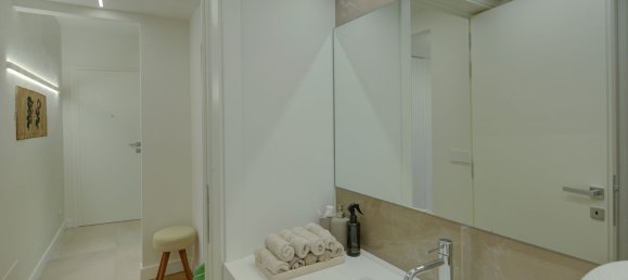 3-salle Appartement à Turin, Italy No. 230240 15