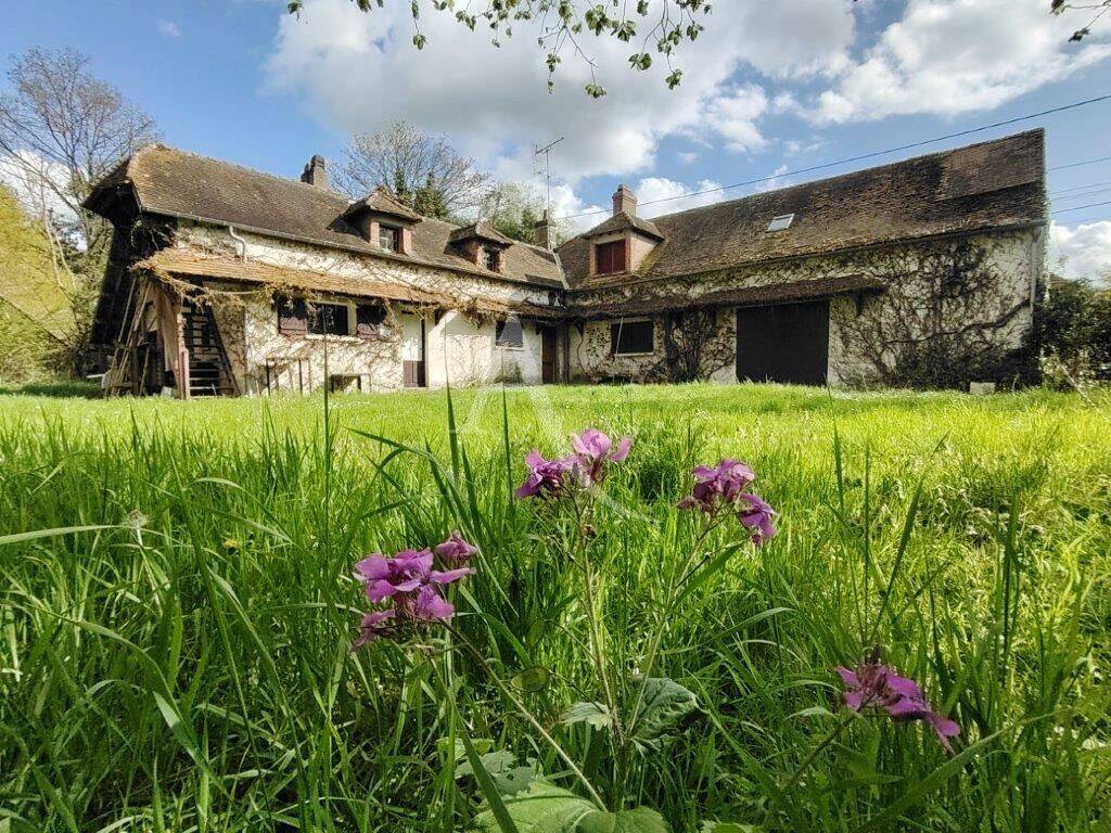 4 chambres Maison à Vitry-aux-Loges, France No. 60520