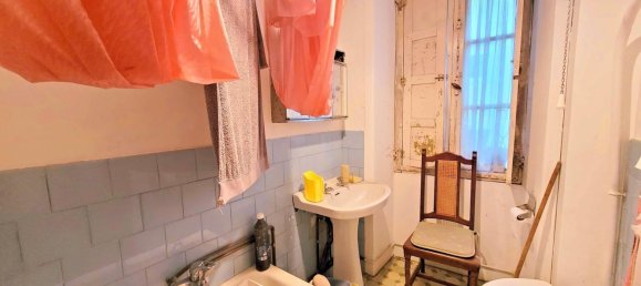  بناية في A Coruna, Spain 303متر مربع رقم 46142 71