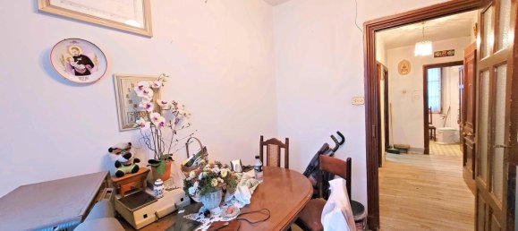  بناية في A Coruna, Spain 303متر مربع رقم 46142 43