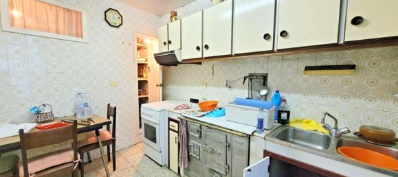  بناية في A Coruna, Spain 303متر مربع رقم 46142 51