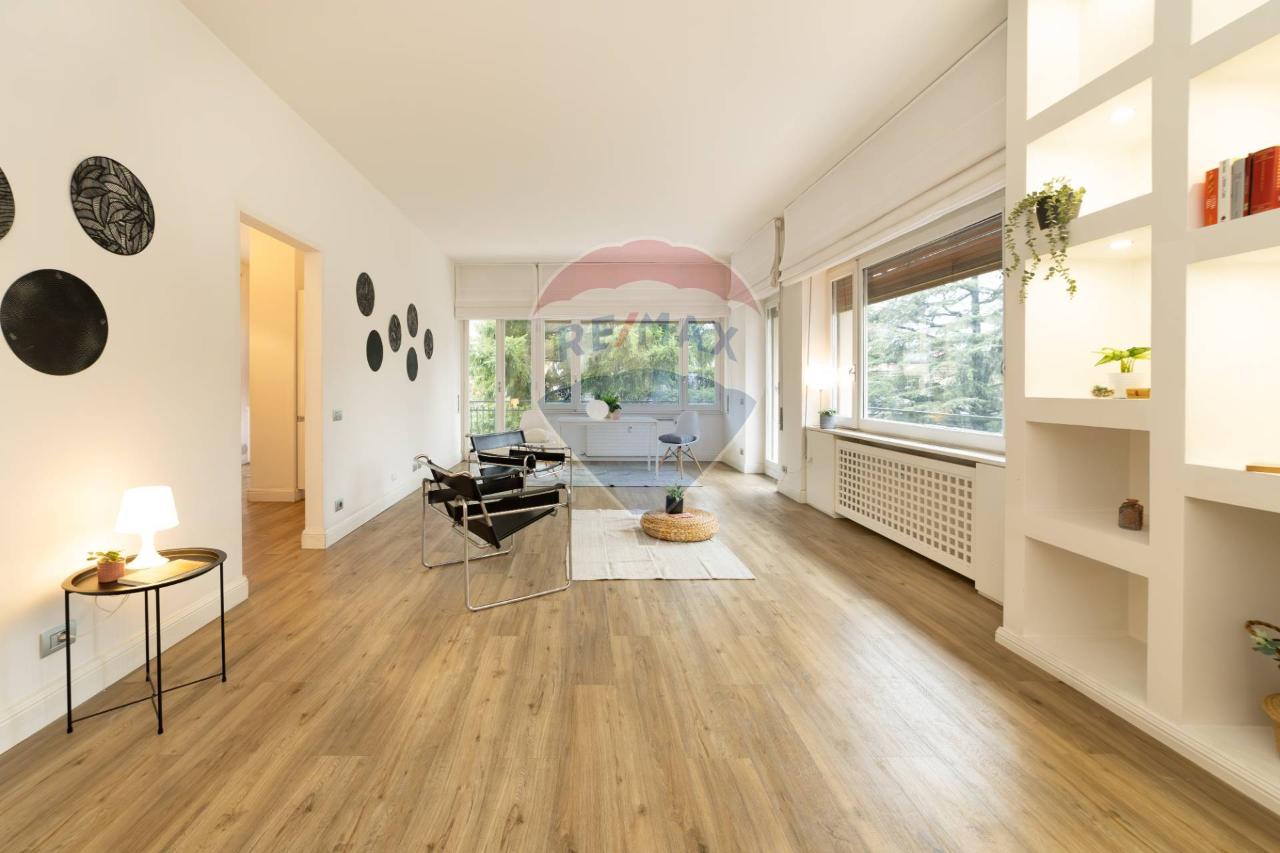 7-salle Appartement à Como, Italy No. 29054