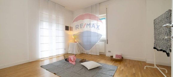 7-salle Appartement à Como, Italy No. 29054 26