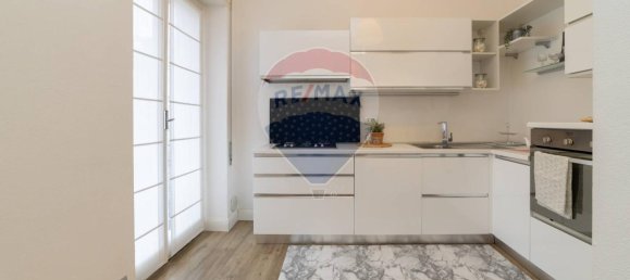 7-salle Appartement à Como, Italy No. 29054 9