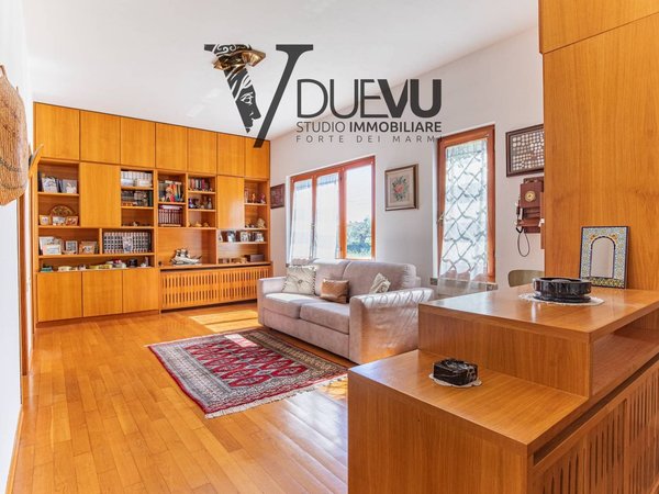 9غرفة فيلا في Seravezza, Italy رقم 195616