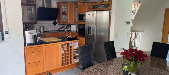 Дом с 3 спальнями в Boblingen, Германия № 27218 3