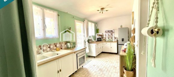 3 bedrooms House in Pauillac, France No. 277797 10