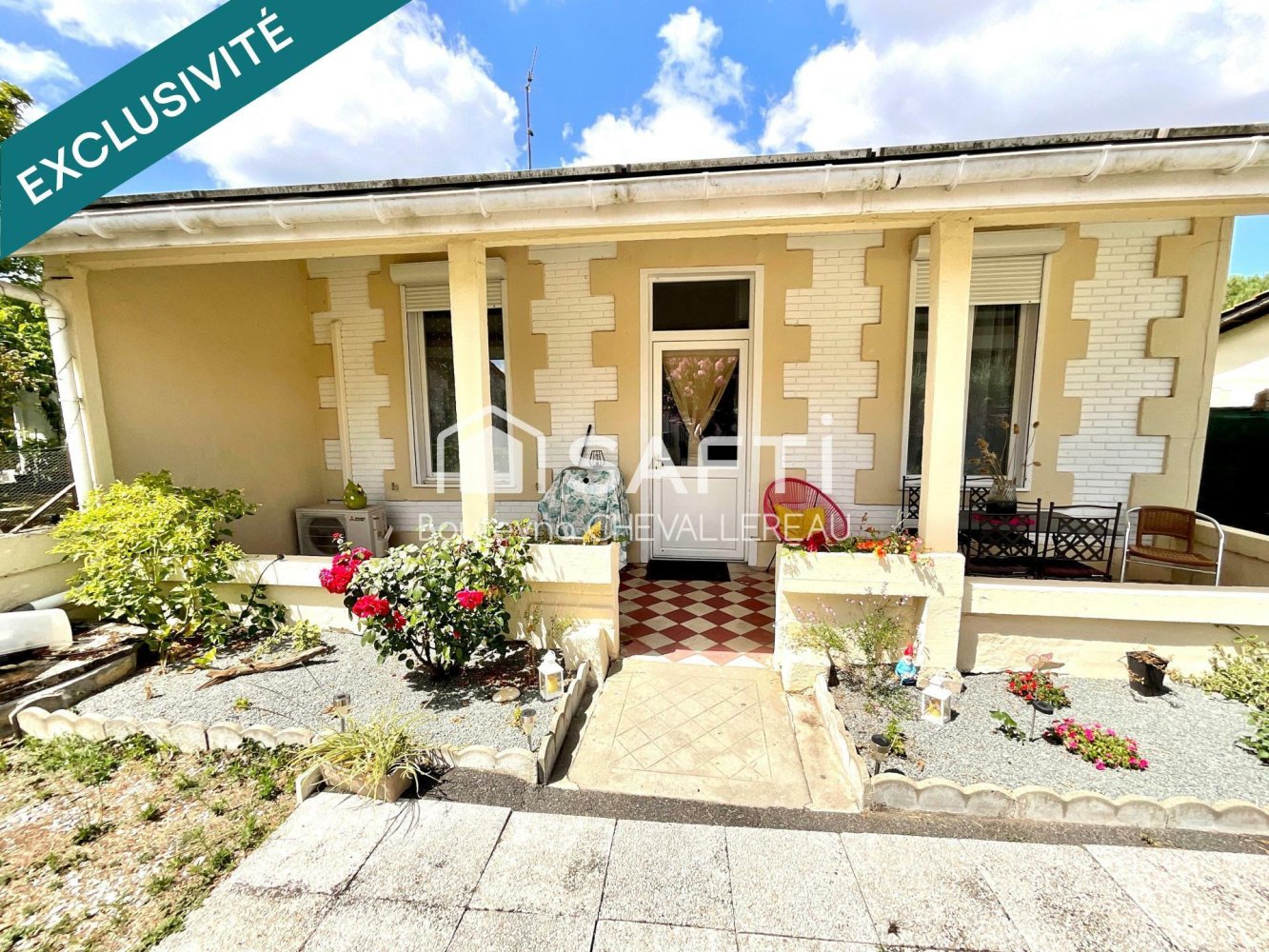 3 bedrooms House in Pauillac, France No. 277797