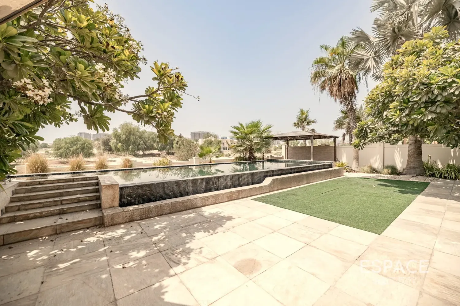 5 dormitorios villa en alquiler en Dubai Sports City, Dubai, UAE № 106121