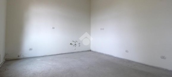 4 rooms Apartment in Mairano, Italy No. 284095 12