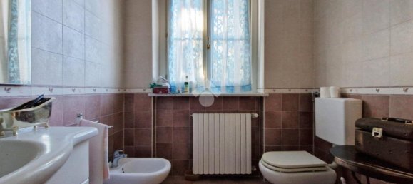 8 rooms Villa in Castagneto Po, Italy No. 133484 33