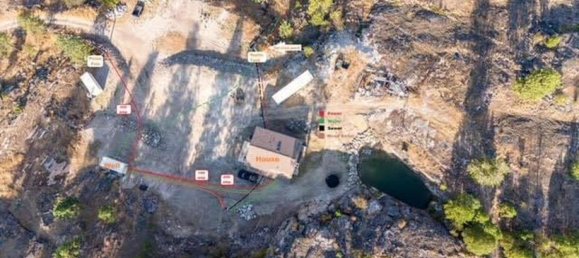 Studio in British Columbia, Canada No. 1223 10