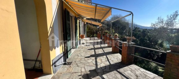 4 bedrooms Villa in Rapallo, Italy No. 207876 6