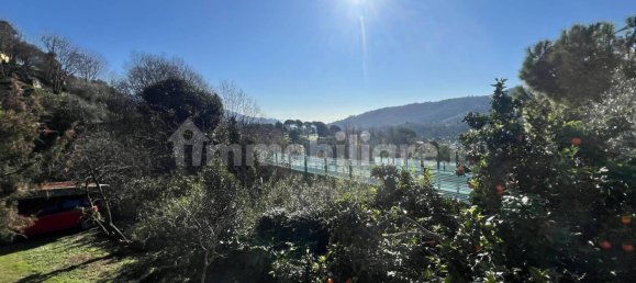 4 bedrooms Villa in Rapallo, Italy No. 207876 5