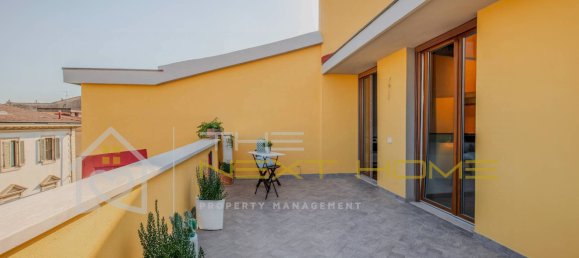 2 bedrooms Penthouse in Florence, Italy No. 318034 6