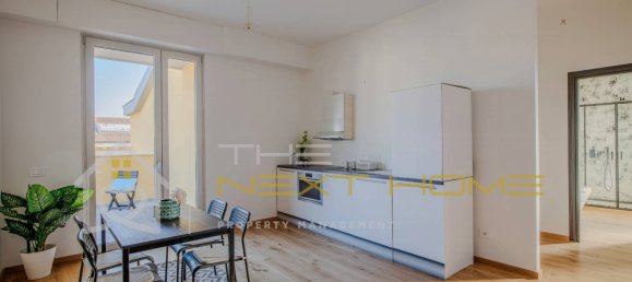 2 bedrooms Penthouse in Florence, Italy No. 318034 10