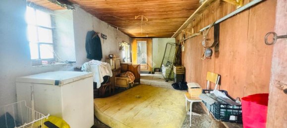 Дом с 4 комнатами в Аллен, Италия № 102804 18