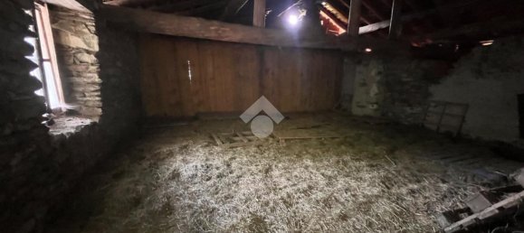 Дом с 4 комнатами в Аллен, Италия № 102804 30