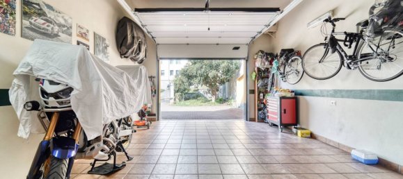 2 bedrooms Apartment in Milan, Italy No. 244107 20