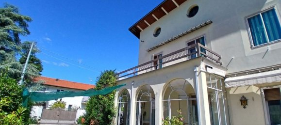 Casa T5 em Thiene, Italy N.º 336387 2