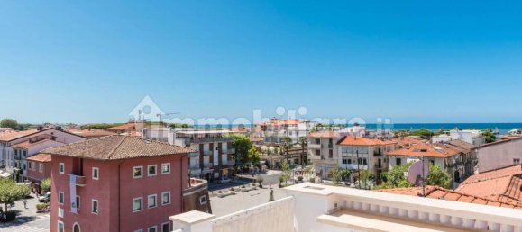 6 rooms Villa in Forte dei Marmi, Italy No. 138869 35