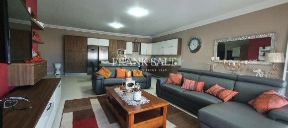 Apartamento de 3 dormitorios en Gharghur, Malta No. 10753 5