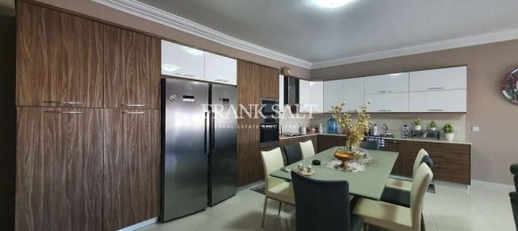 Apartamento de 3 dormitorios en Gharghur, Malta No. 10753 8