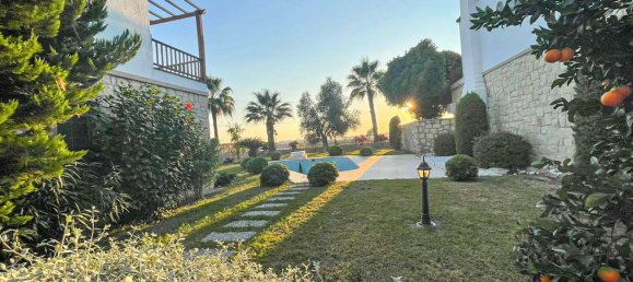 Villa 4+1 à Side, Turkey No. 5659 21