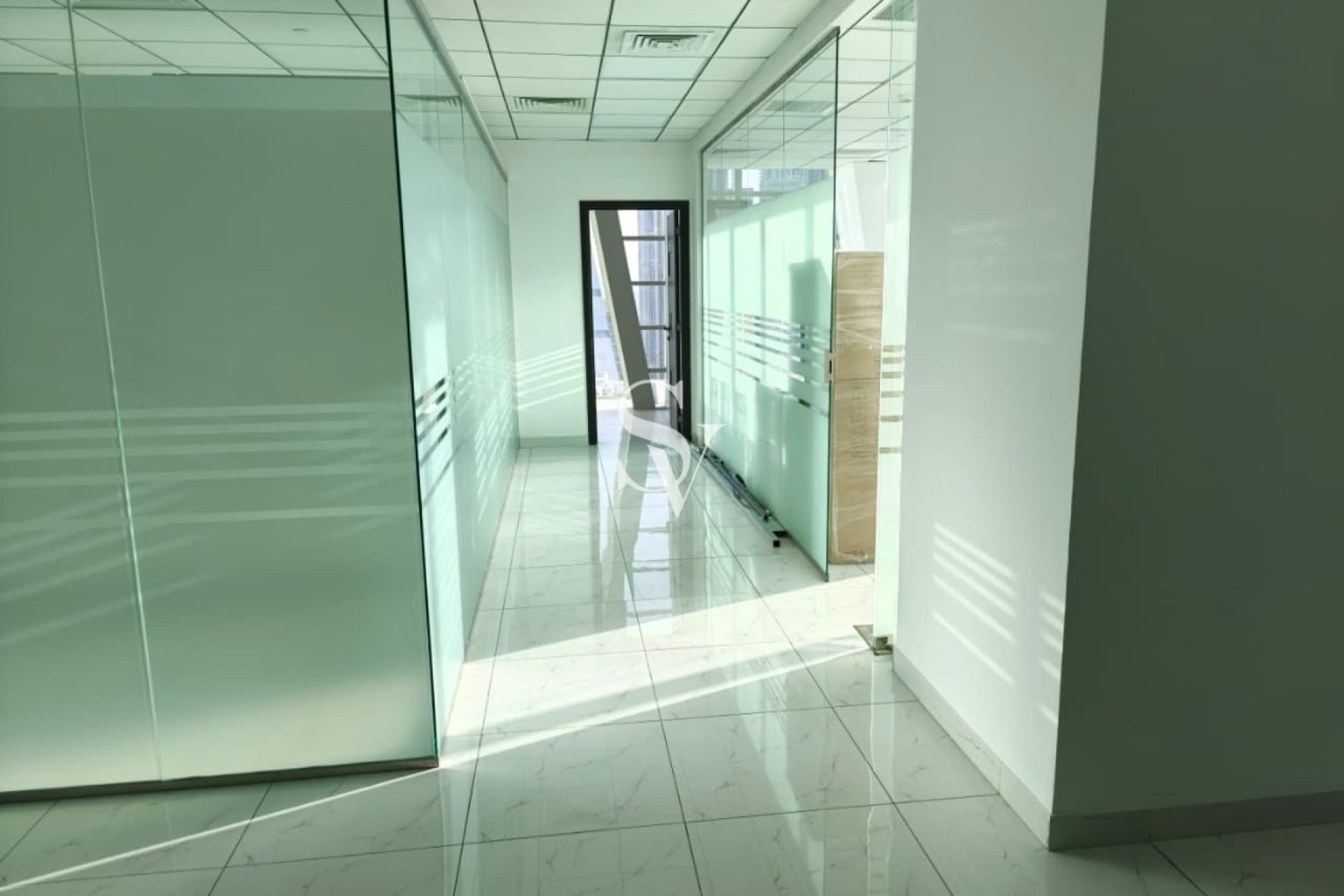 177m² bureau à louer à Business Bay, Dubai, UAE № 189778