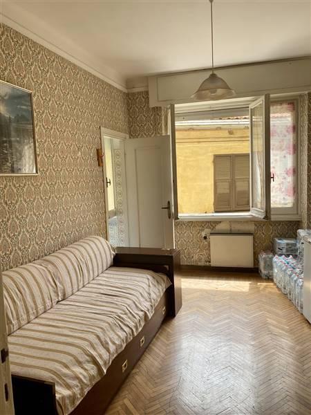 5 rooms Apartment in Rapallo, Italy No. 146154